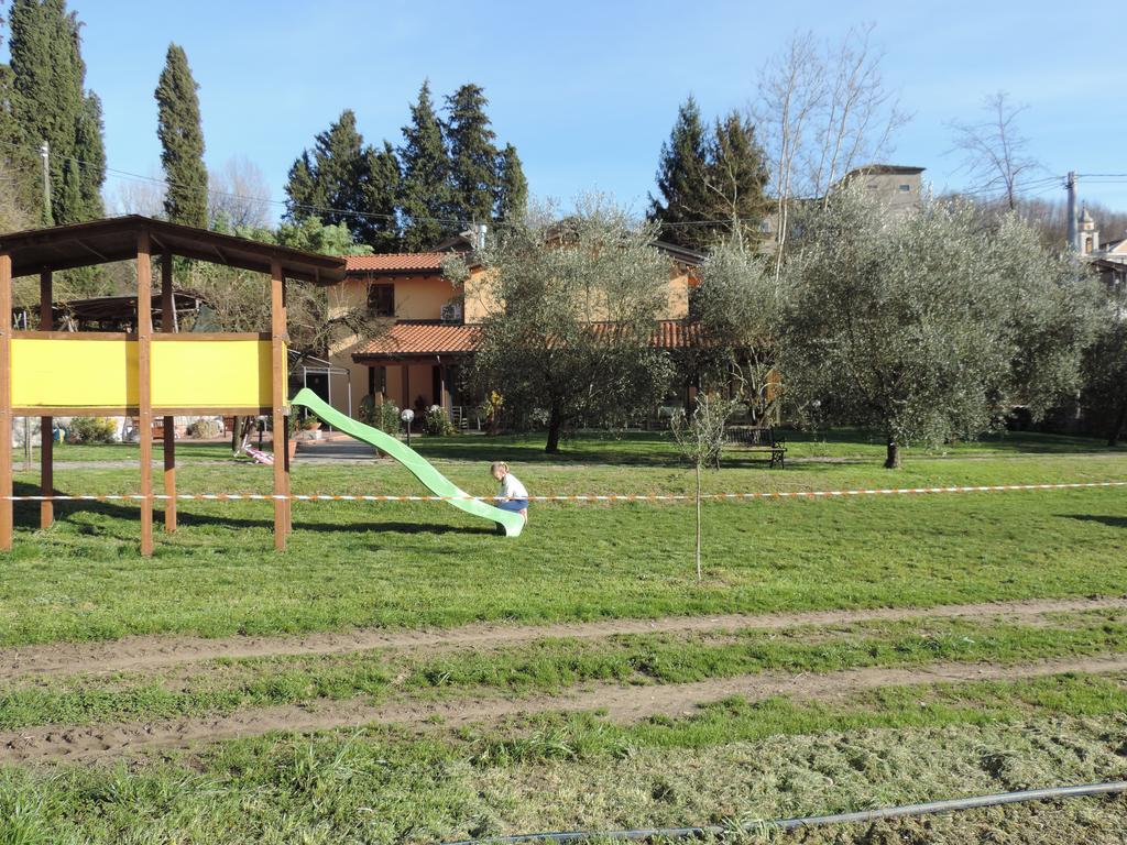 Agriturismo Il Poderetto Licciana Nardi Bagian luar foto