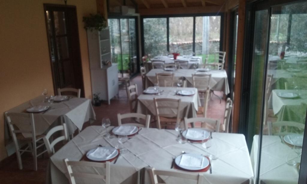 Agriturismo Il Poderetto Licciana Nardi Bagian luar foto