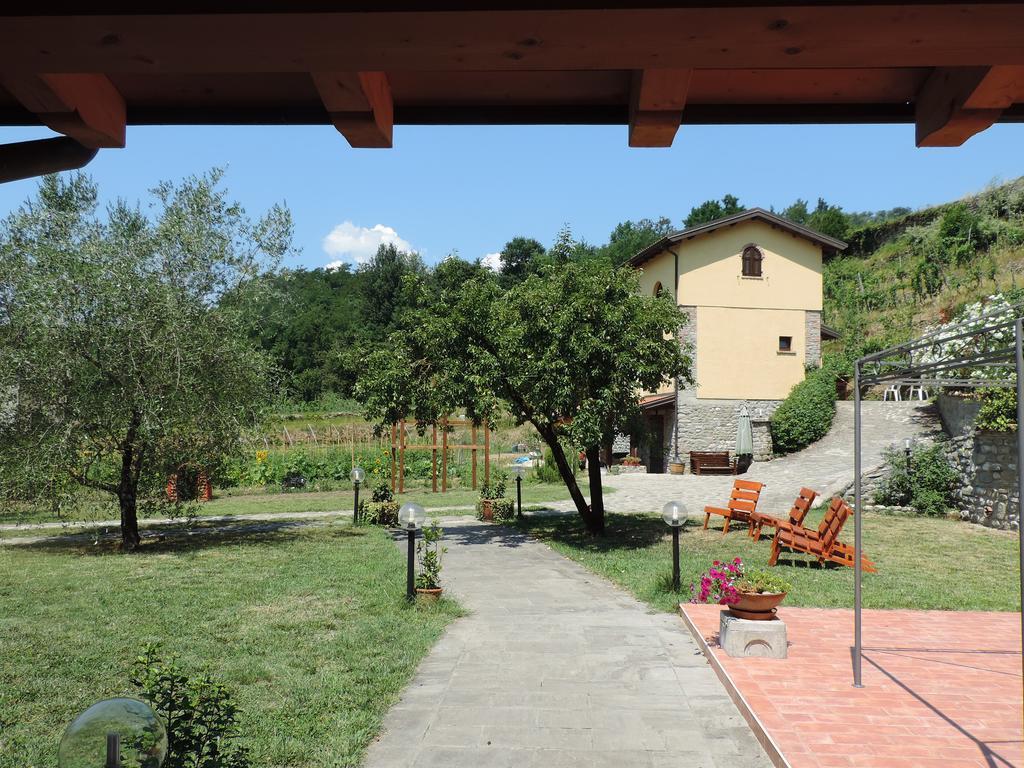 Agriturismo Il Poderetto Licciana Nardi Bagian luar foto