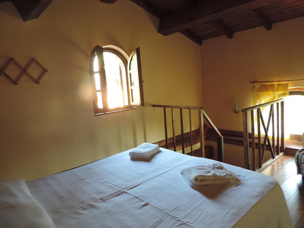Agriturismo Il Poderetto Licciana Nardi Bagian luar foto
