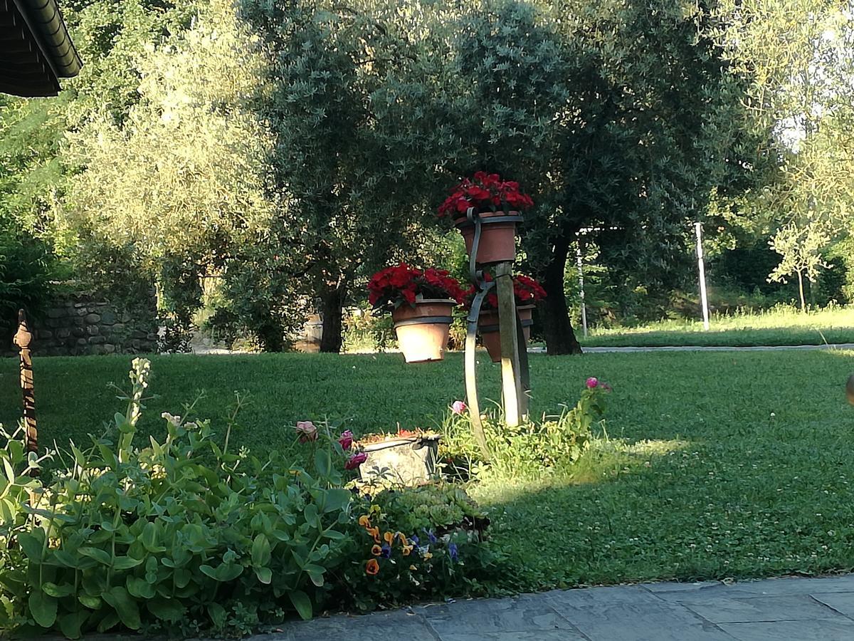 Agriturismo Il Poderetto Licciana Nardi Bagian luar foto