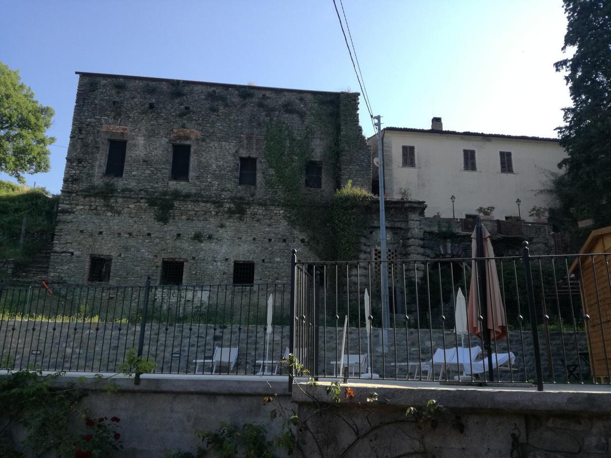 Agriturismo Il Poderetto Licciana Nardi Bagian luar foto